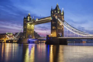 abroad uk famous-tower-bridge-evening-london-england